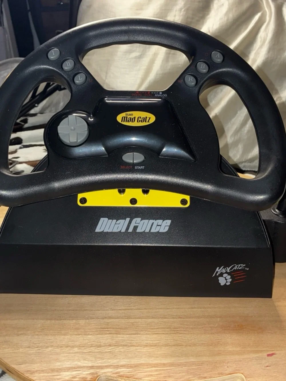 Dual Force Racing Wheel - Black